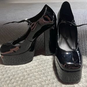 Nasty Gal Black Platform Heels | Size 7